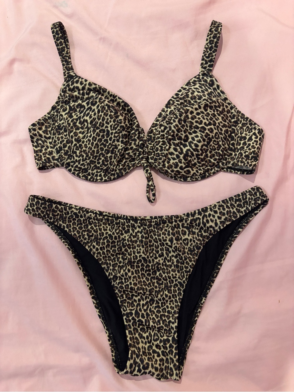H&M Leopard Print Bikini Set Size 8 / 34C Underwire Removable Padding